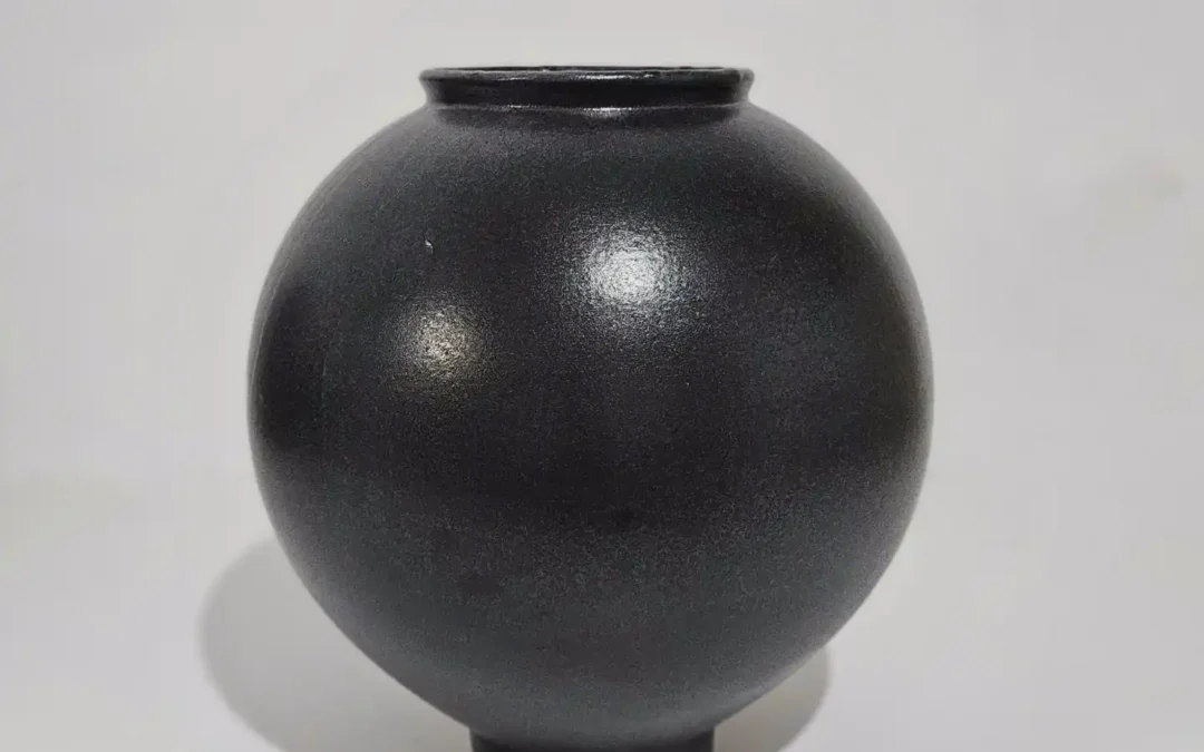 BLACK SAT1